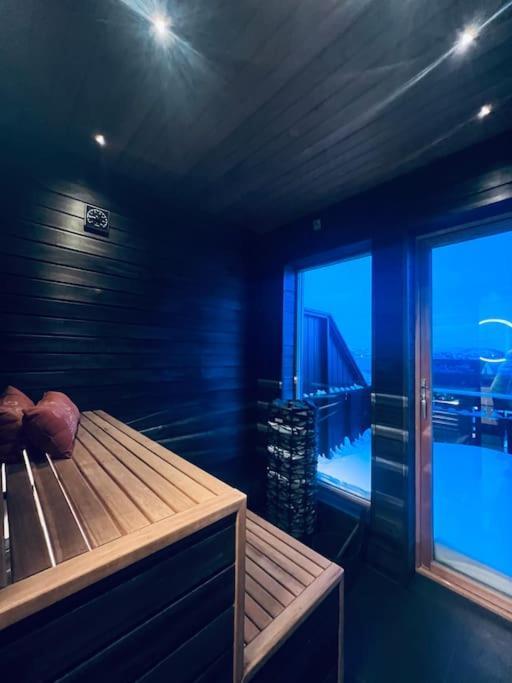 With Sauna In The Arctic Caribbean, Villaer Tromsø